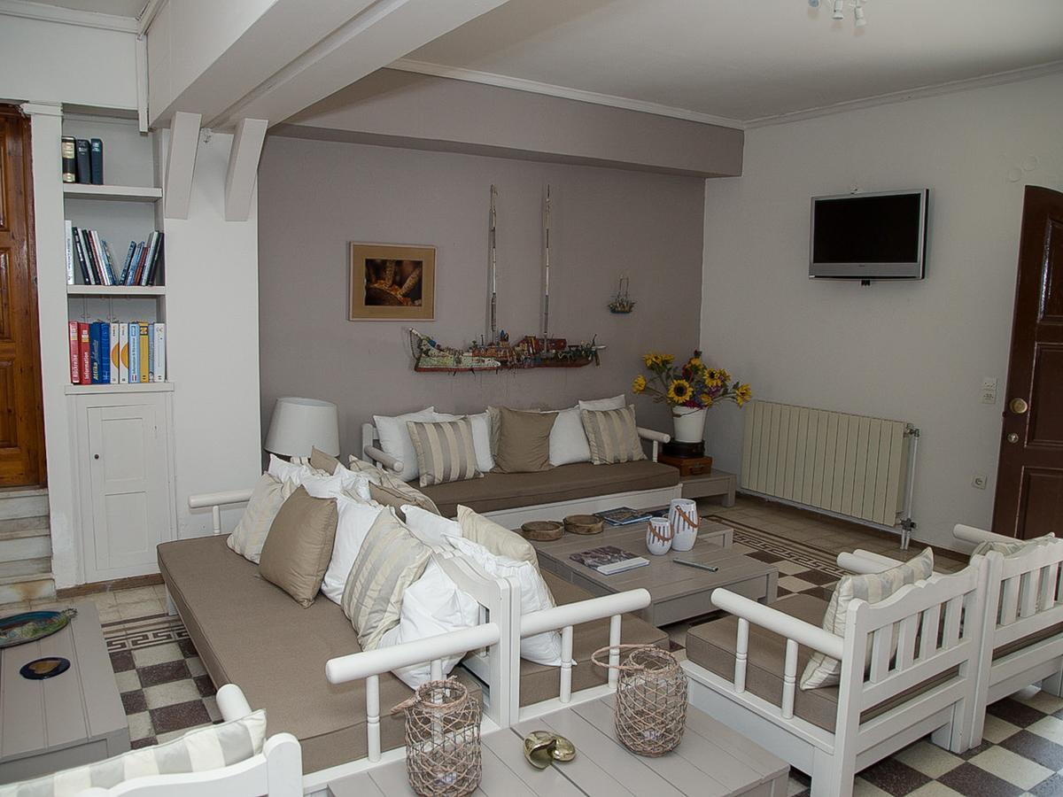 מית'ימנה Olive Press Hotel & Apartments מראה חיצוני תמונה